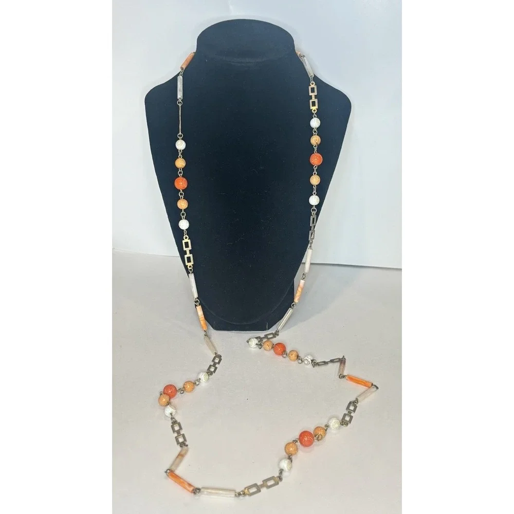 Vintage Mod Lucite Acrylic Bead Opera Necklace 46